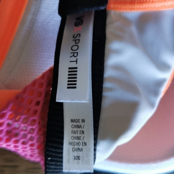 𝅺Victoria's Secret Bra VSX Underwire Sports 32C * - Picture 5 of 5